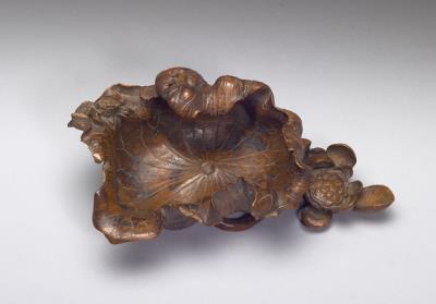 图片[2]-Carved Bamboo Water Holder in the Shape of a Lotus Leaf with Sansong’s Mark, 17th century, late Ming to early Qing dynasty-China Archive